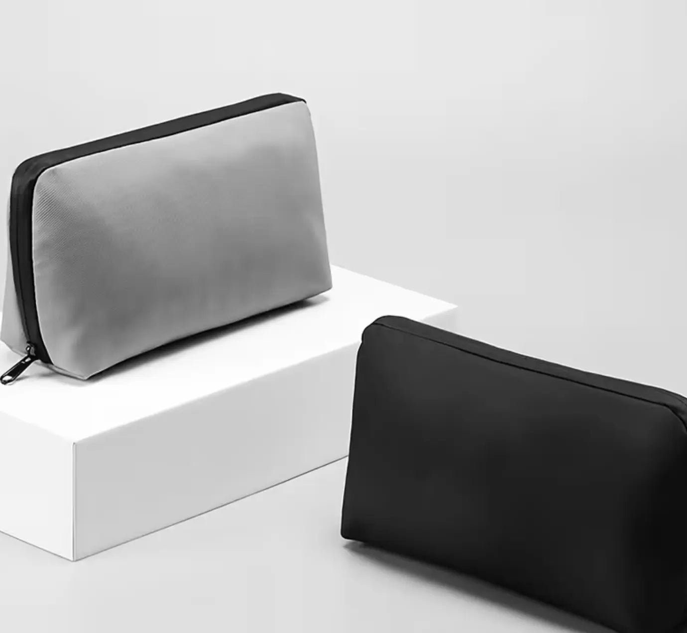 UBAZE TECHPOUCH™